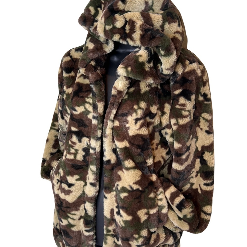 Sherpa Jacket by Love Tree - Picture 4 of 11
